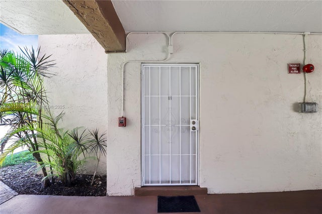 2 of 20 - 10511 Sw 108th Ave 185, Miami, FL