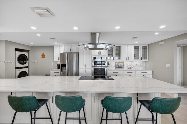 4 of 38 - 3200 Port Royale Dr N 2011, Fort Lauderdale, FL