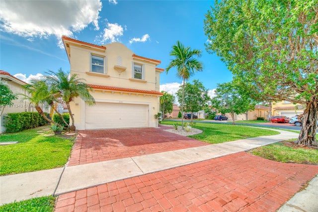 3 of 35 - 2101 Ne 37th Ter, Homestead, FL