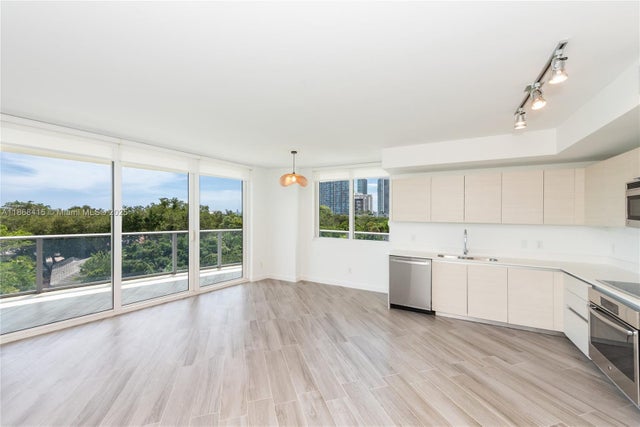 1 of 42 - 4250 Biscayne Blvd 501, Miami, FL