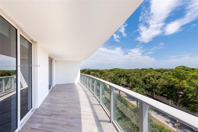 4 of 42 - 4250 Biscayne Blvd 501, Miami, FL
