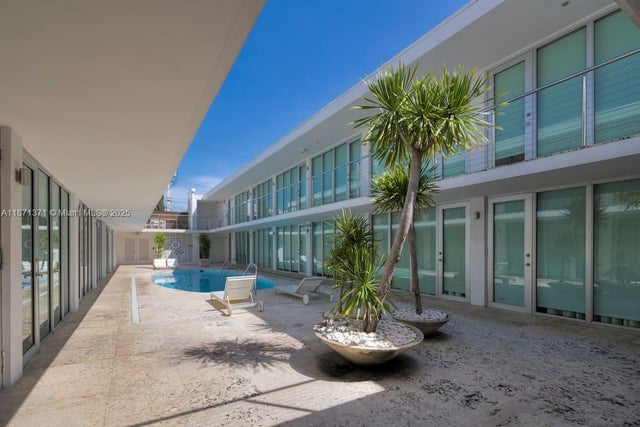 1 of 9 - 1601 West Ave 210, Miami Beach, FL