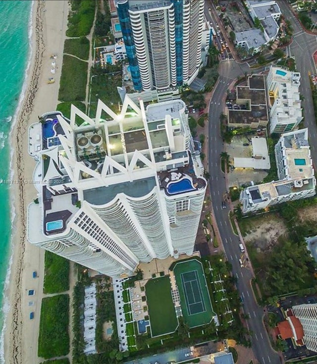 4 of 35 - 6365 Collins Ave 904, Miami Beach, FL