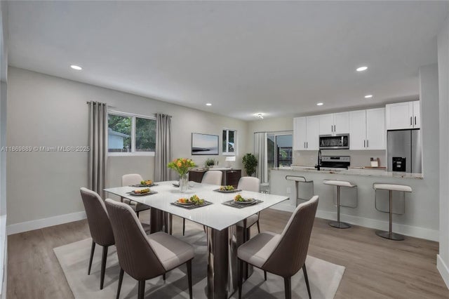 4 of 50 - 21021 Ne 13th Pl, Miami, FL