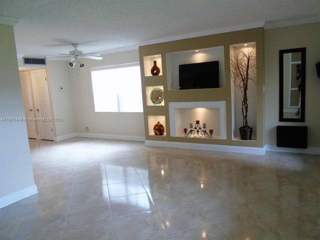 4 of 13 - 545 Normandy L 545, Delray Beach, FL