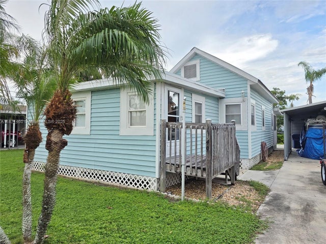1 of 34 - 1149 6th Street, Bulkhead Ridge, FL