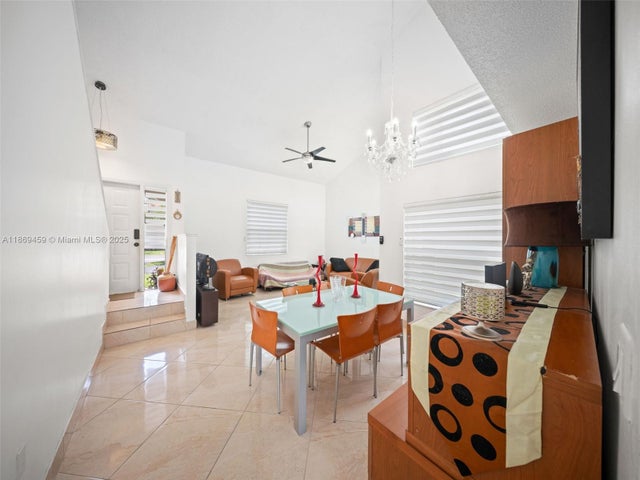 3 of 44 - 1340 Nw 125th Ter, Sunrise, FL