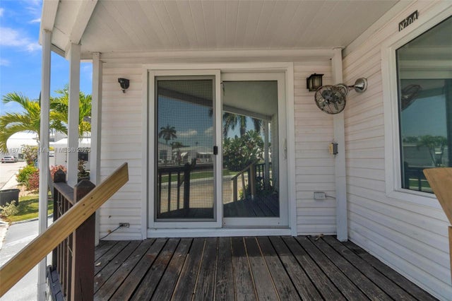 4 of 39 - 204 Flamingo Dr, Briny Breezes, FL