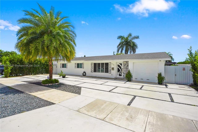 630 Nw 16th St, Homestead