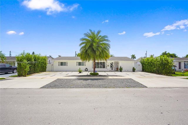 2 of 44 - 630 Nw 16th St, Homestead, FL