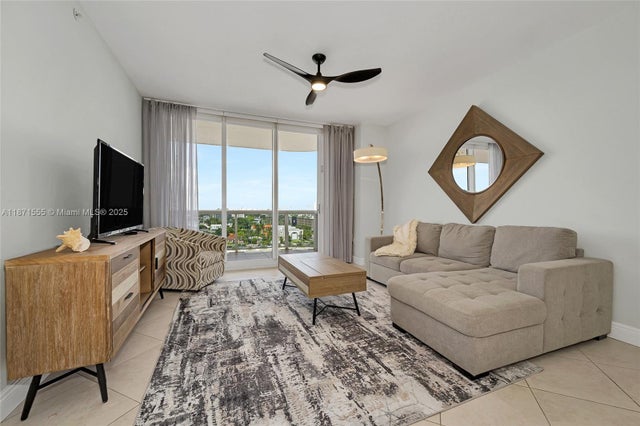 4 of 30 - 9559 Collins Ave S9-f, Surfside, FL