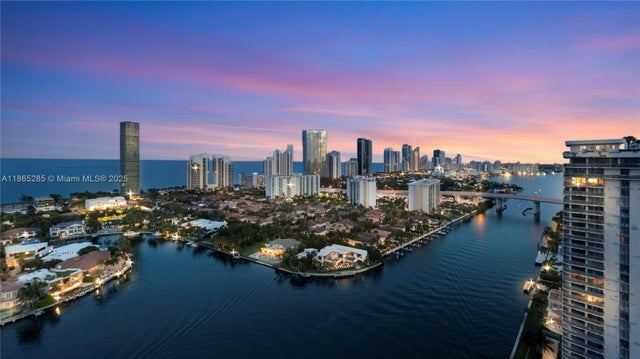 2 of 74 - 19707 Turnberry Way Ts-3, Aventura, FL