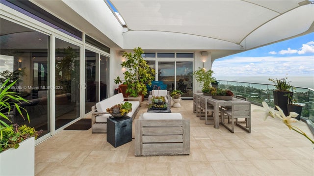 4 of 73 - 19707 Turnberry Way Ts-3, Aventura, FL