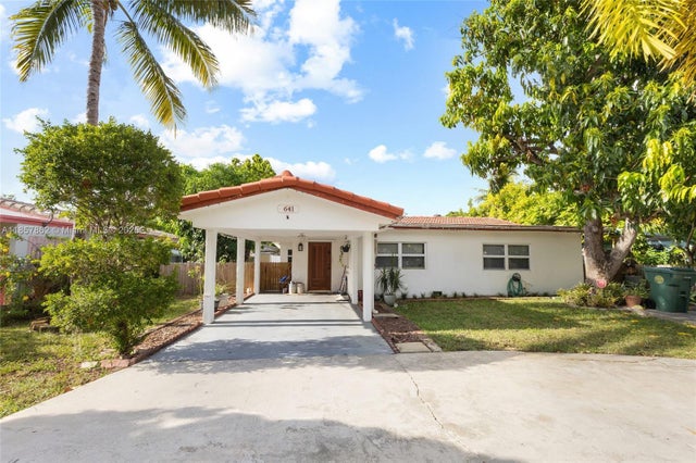 1 of 26 - 641 Ne 56th Ct, Oakland Park, FL