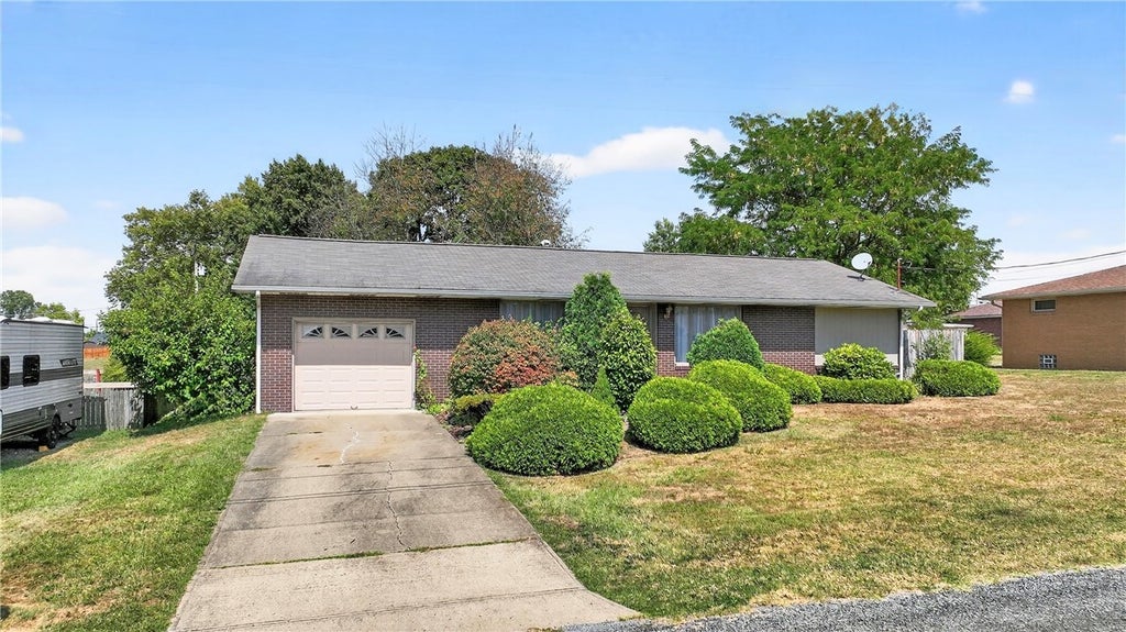 627 Wayne Avenue, Monaca