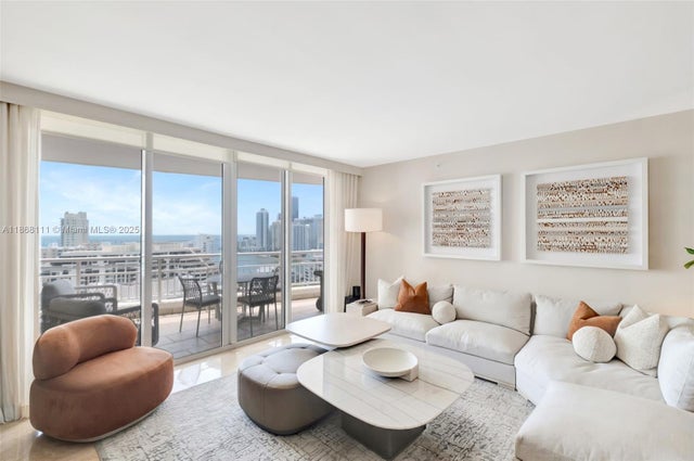 1 of 35 - 848 Brickell Key Dr 2605, Miami, FL