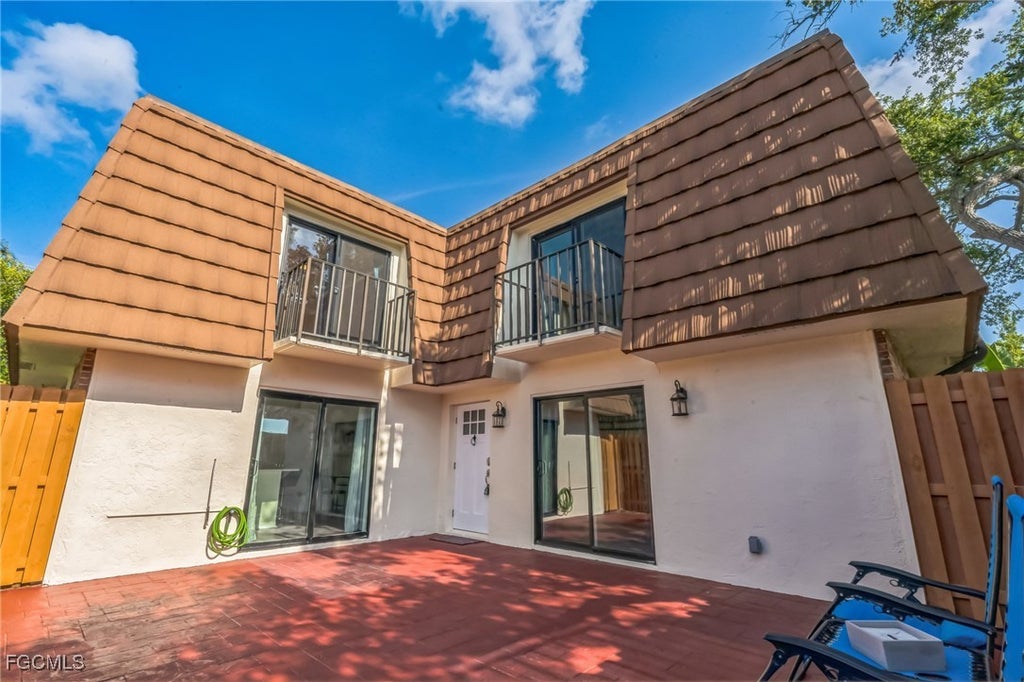 1428 Park Shore Cir 2, Fort Myers