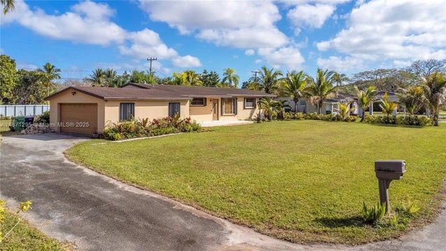 2 of 48 - 11325 Sw 109th Ave, Miami, FL