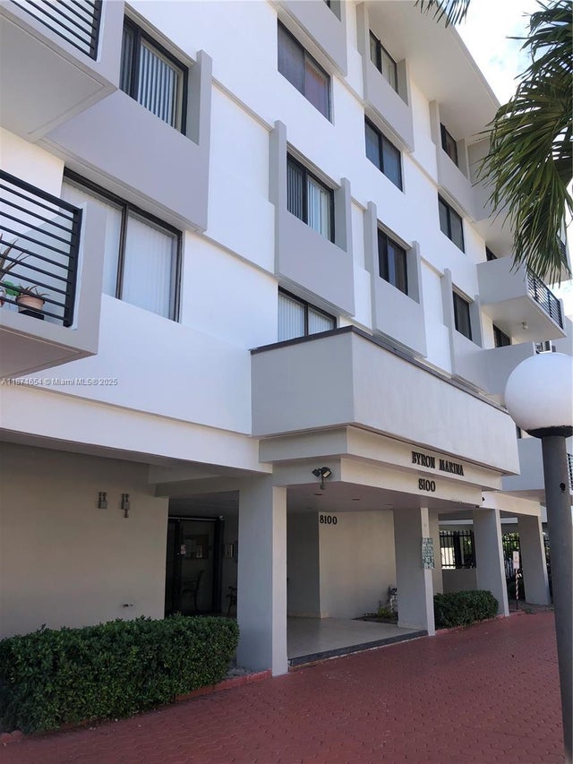 2 of 18 - 8100 Byron Ave 509, Miami Beach, FL