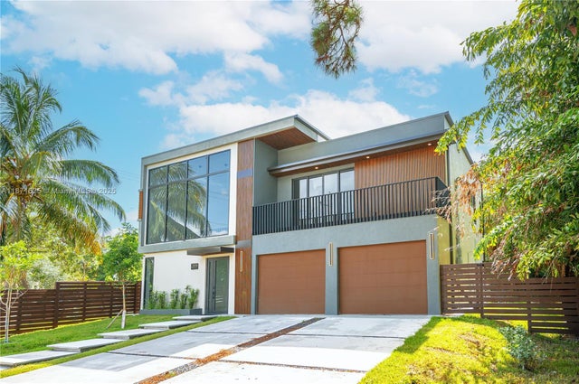 1 of 46 - 1200 Sw 15th Ave, Fort Lauderdale, FL