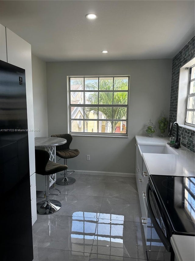 3 of 12 - 2508 Se 19th Pl 204-a, Homestead, FL