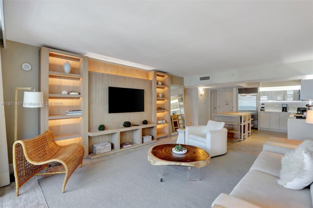 2 of 32 - 102 24th St 1213, Miami Beach, FL