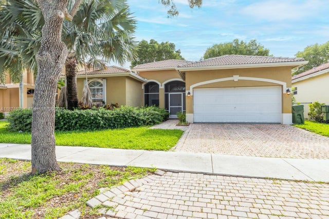 1 of 24 - 1921 Se 16 Ave, Homestead, FL
