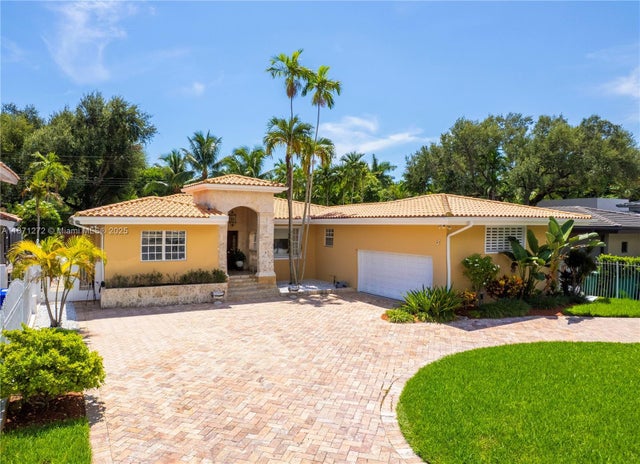 1 of 41 - 3001 S Miami Ave, Miami, FL