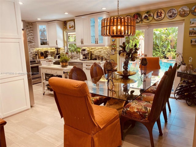 5 of 20 - 12215 Sw 94th Ter, Miami, FL