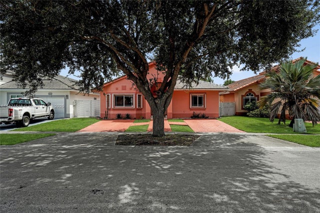 3 of 46 - 8790 Nw 142nd St, Miami Lakes, FL