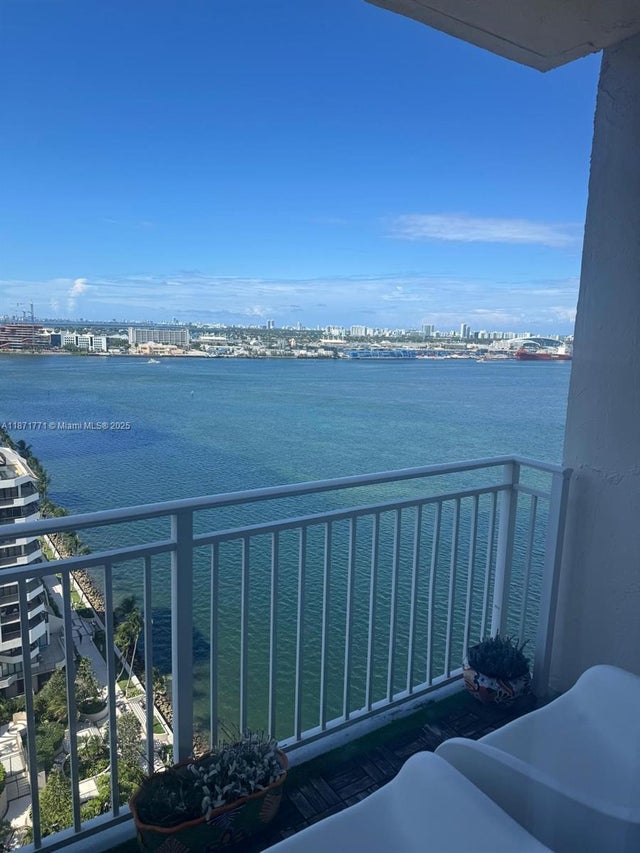 4 of 15 - 770 Claughton Island Dr Ph-29, Miami, FL