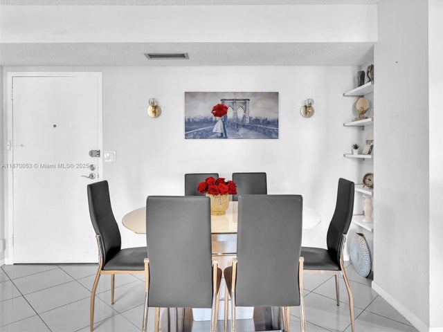 5 of 57 - 1500 S Ocean Dr 3e, Hollywood, FL