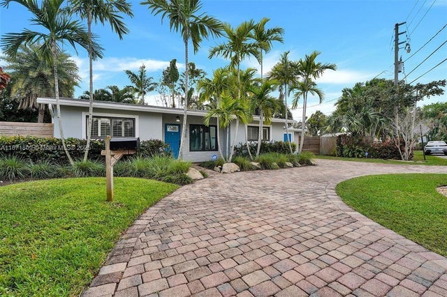 2 of 41 - 928 Ne 18th Ct, Fort Lauderdale, FL