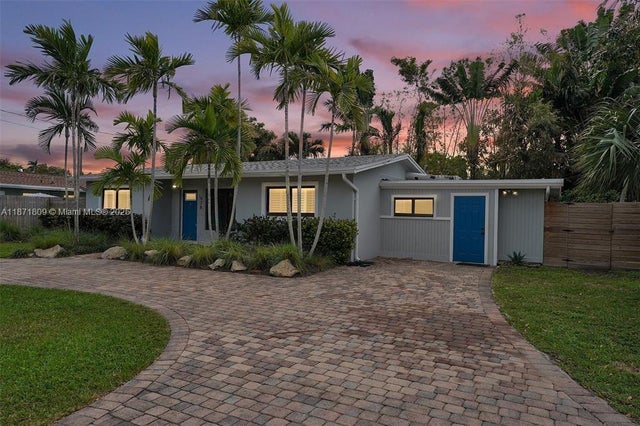 3 of 41 - 928 Ne 18th Ct, Fort Lauderdale, FL