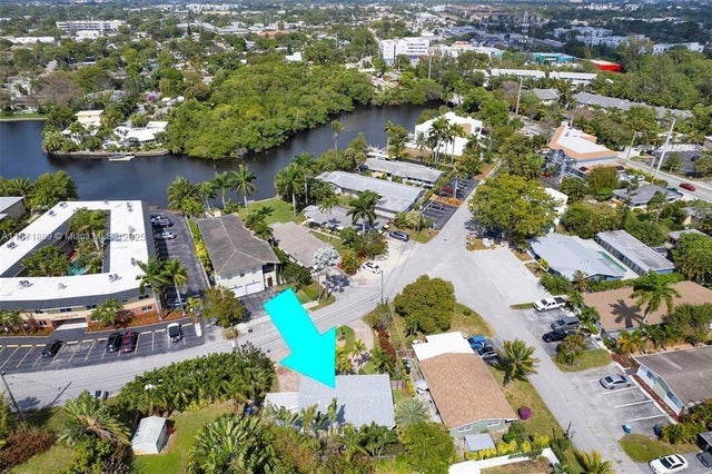 5 of 41 - 928 Ne 18th Ct, Fort Lauderdale, FL