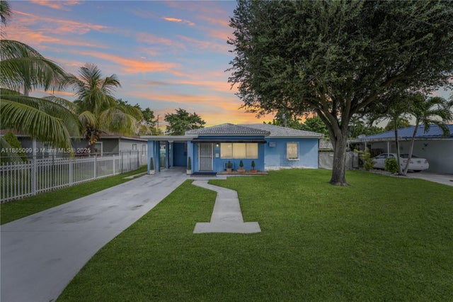 1 of 15 - 435 Nw 100th Ter, Miami, FL