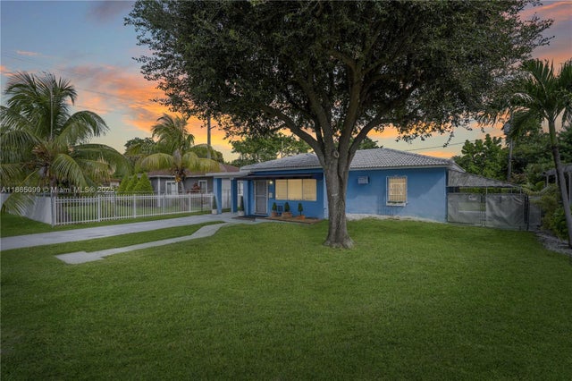 2 of 15 - 435 Nw 100th Ter, Miami, FL