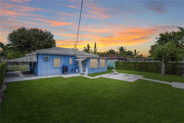 3 of 15 - 435 Nw 100th Ter, Miami, FL