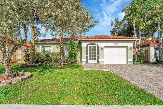 1 of 27 - 5520 Nw 49th Ave, Coconut Creek, FL