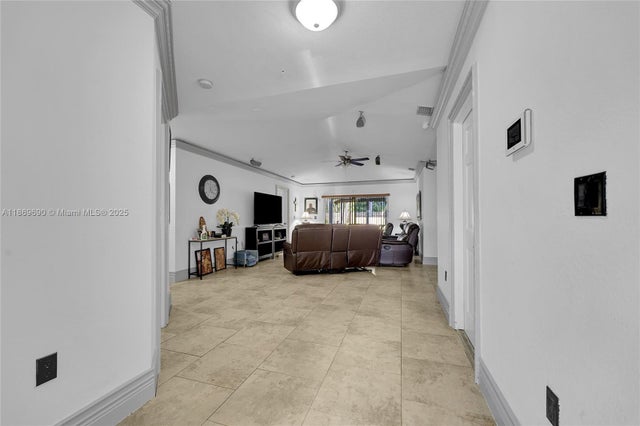 4 of 27 - 5520 Nw 49th Ave, Coconut Creek, FL