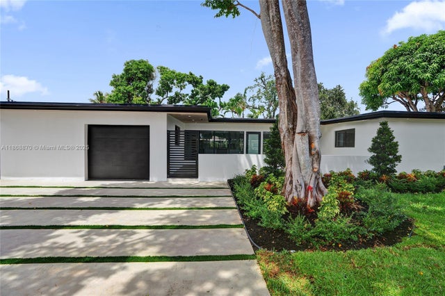1 of 65 - 1931 Ne 186th Dr, North Miami Beach, FL