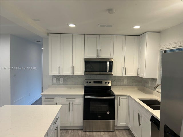4 of 27 - 620 Midiron Drive, Other, FL