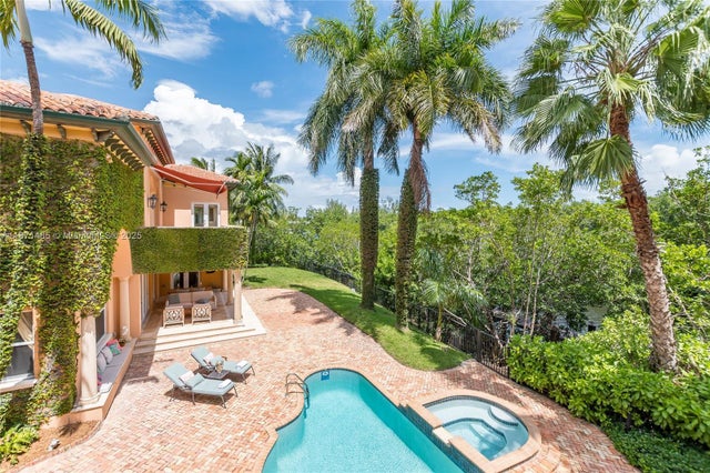 3 of 55 - 104 Paloma Dr, Coral Gables, FL