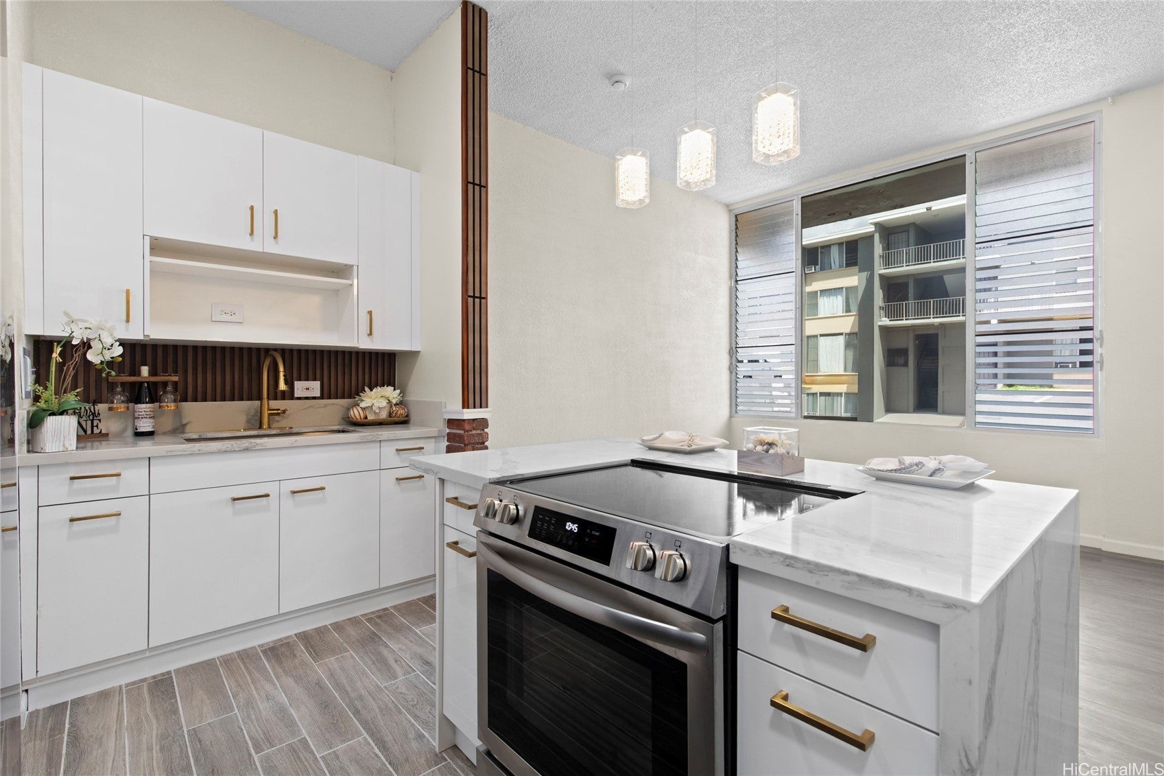 Photo of Listing #202519415