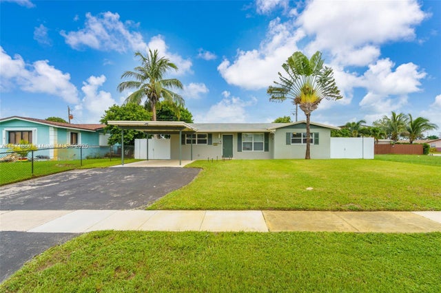 2751 Sw 4th St, Fort Lauderdale