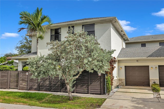 1 of 59 - 233 Ne 11th St, Fort Lauderdale, FL