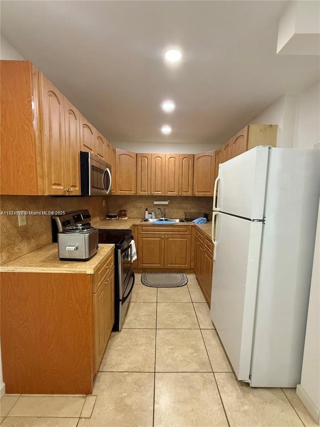 2 of 11 - 13151 Sw 62nd Ter 103, Miami, FL