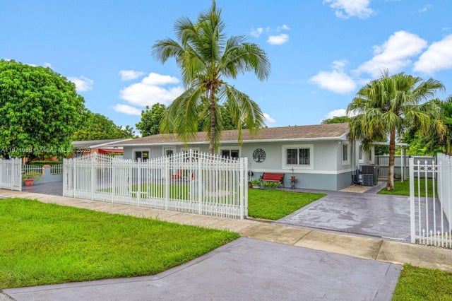 2 of 44 - 11740 Sw 182nd Ter, Miami, FL