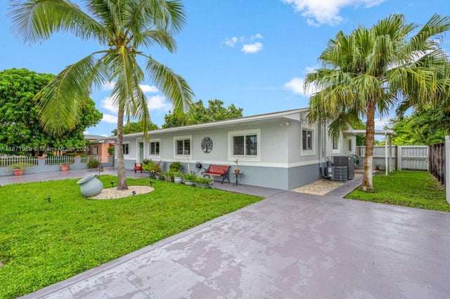 5 of 44 - 11740 Sw 182nd Ter, Miami, FL