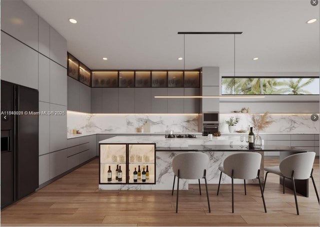 5 of 14 - 40 Sw 20th Rd, Miami, FL